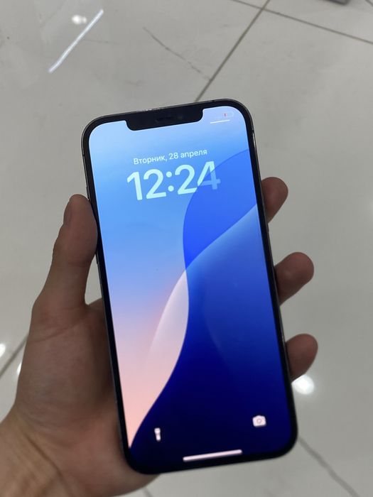 Продам айфон 12 про макс