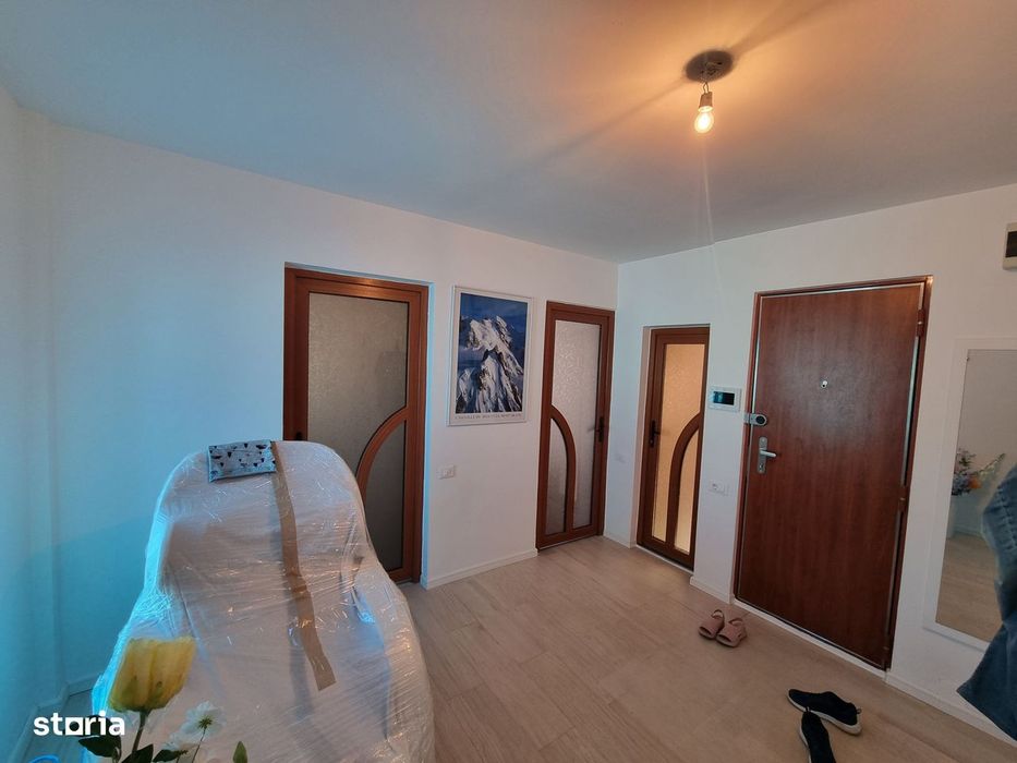 Delfinariu- apartament 3 camere in vila