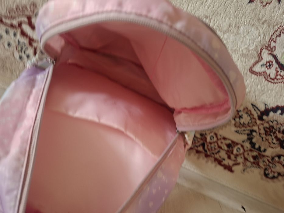 Продам рюкзак школьный