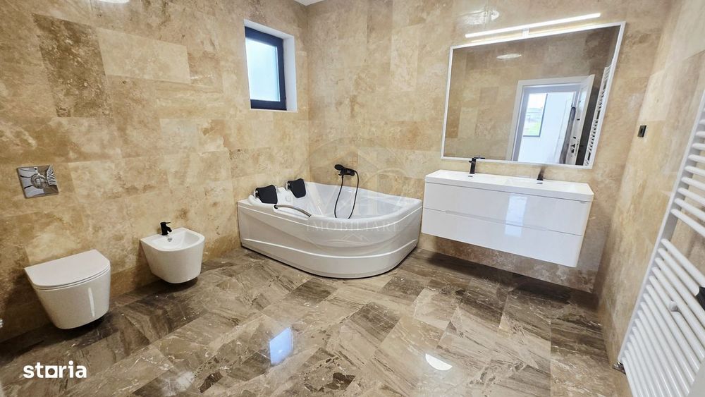 Casa individuala cu 4 camere,169 mp utili,500 mp teren,Micesti