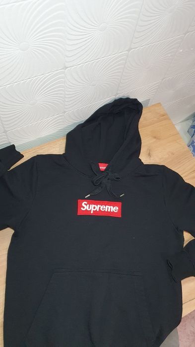 Supreme Box logo оригинал