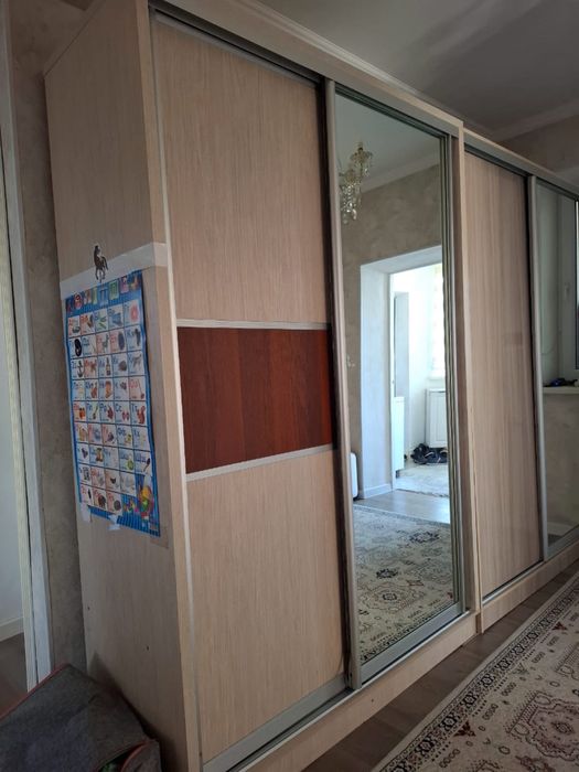 Продаётся шкаф-купе!