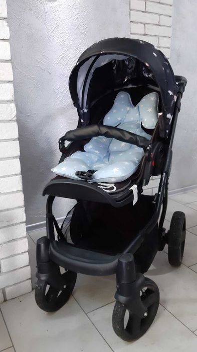 Детска количка в много добро състояние