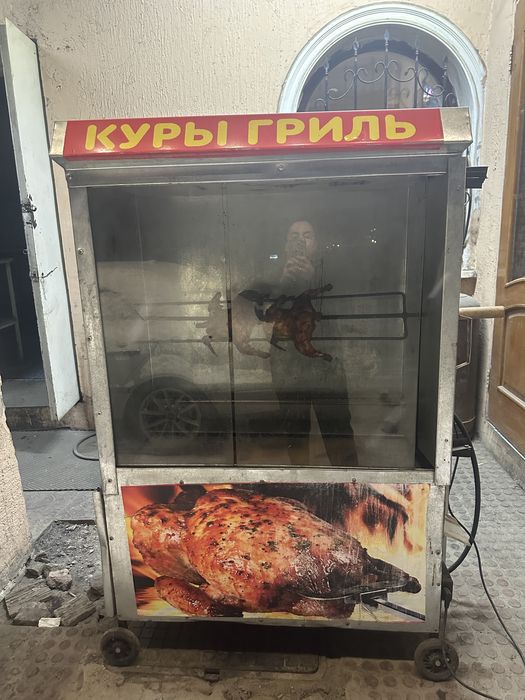 Гриль аппарат почти новый