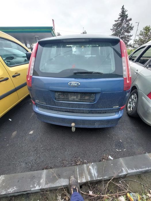 Dezmembrez Ford c-max