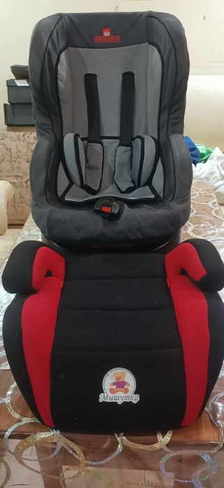 Автокресло б/у + бустер