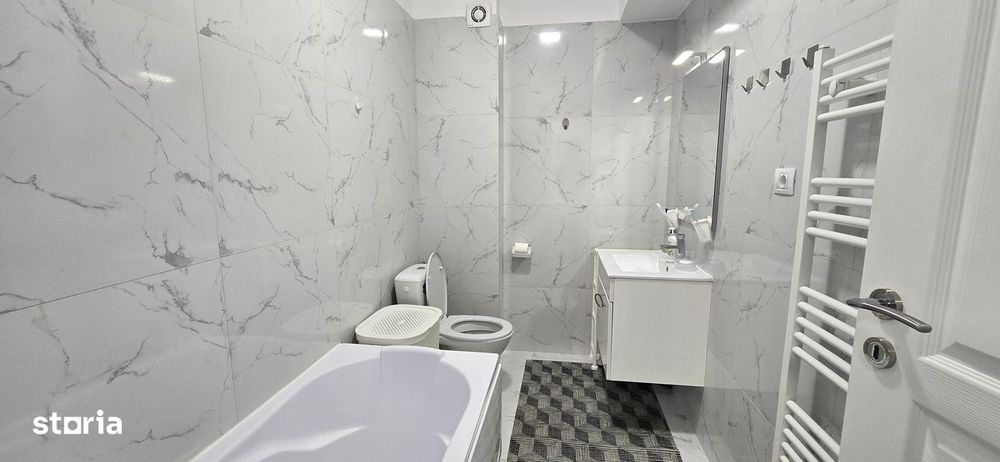 PRIMA INCHIRIERE Apartament 1 camera, et. 2, mobilat, utilat, bloc nou