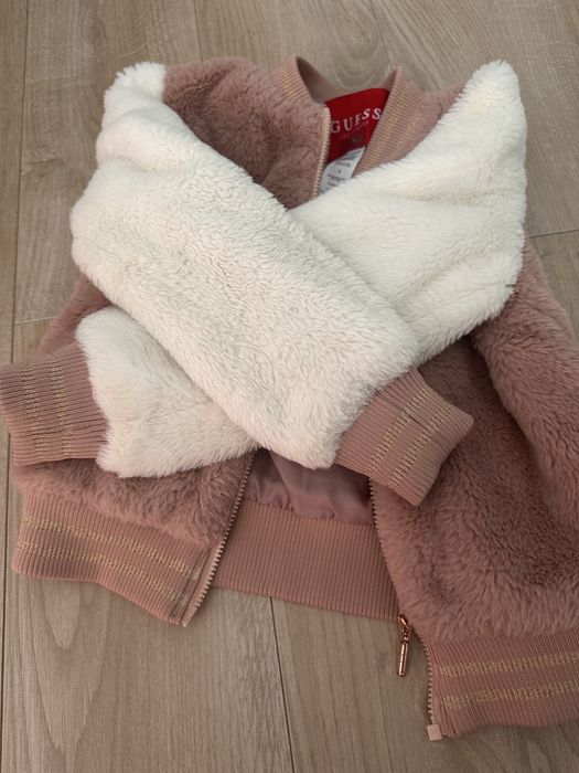 Детско яке / горнище Guess