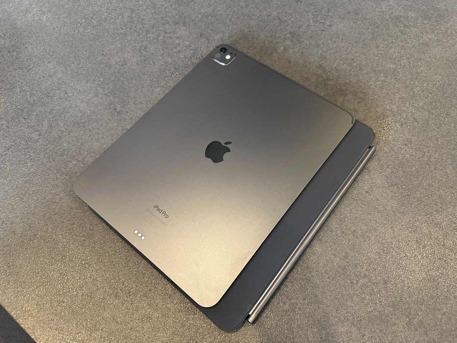 iPad Pro M4 13'' + Magic Keyboard + Apple Pencil Pro