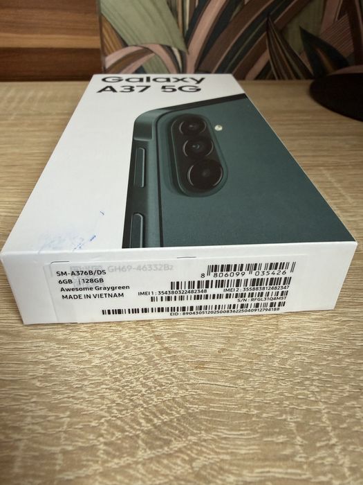 Samsung A37 128GB/6GB RAM Graygreen 120Hz Super AMOLED lcd