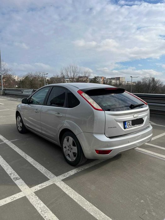 Vand Ford Focus Hatchback M1