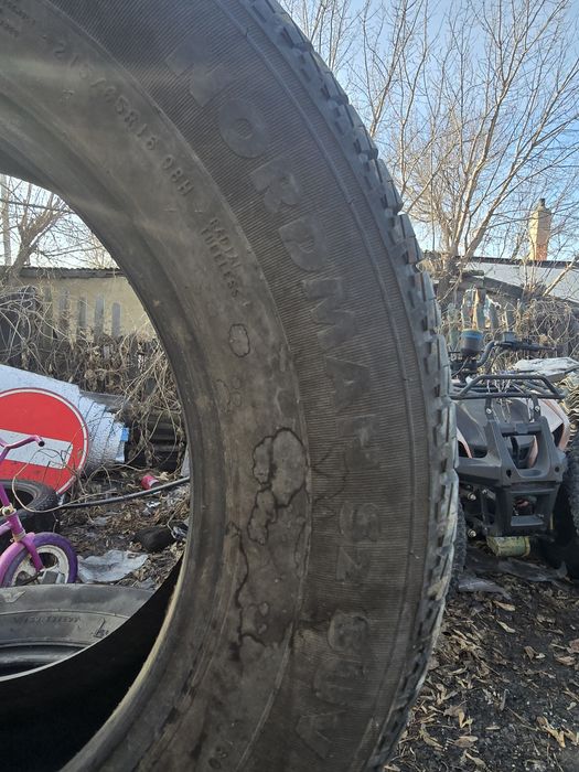 Шины летние 215/65/16