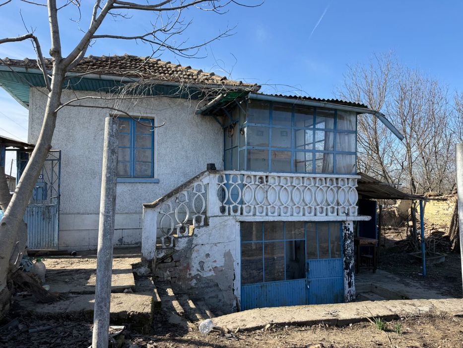 Продава се къща във с. Добри Дял, обл. Велико Търново