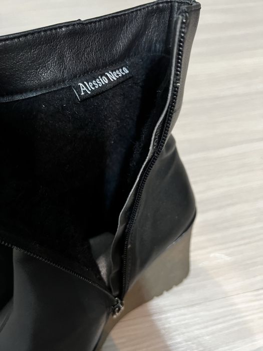 Продаи зимние сапоги