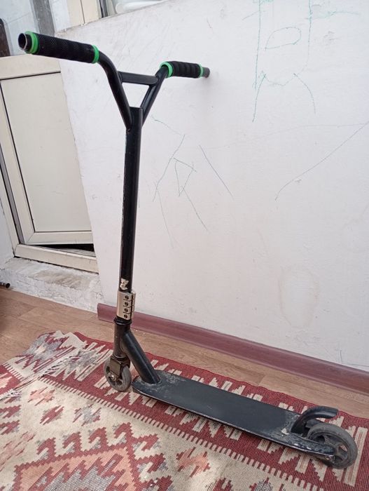 Продам велосипед и самокат