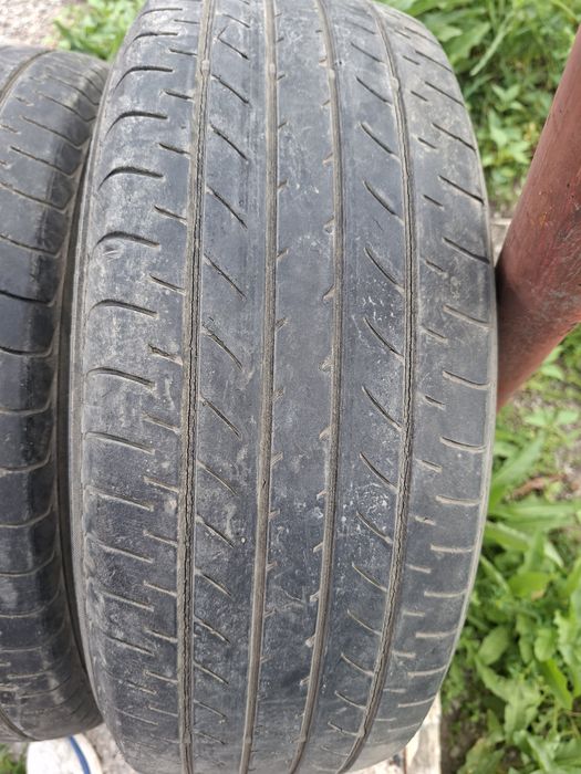 Продам шины 225/60/18 якохама