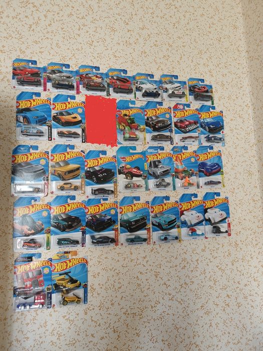 Машинки hot wheels в хорошем состоянии
