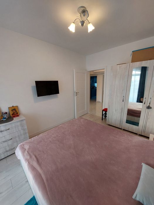 Vând sau schimb cu apartament.