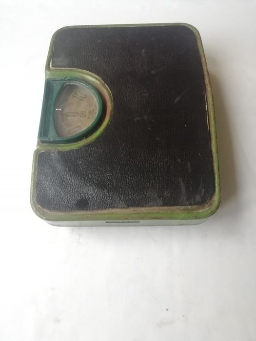 Продается напольные весы