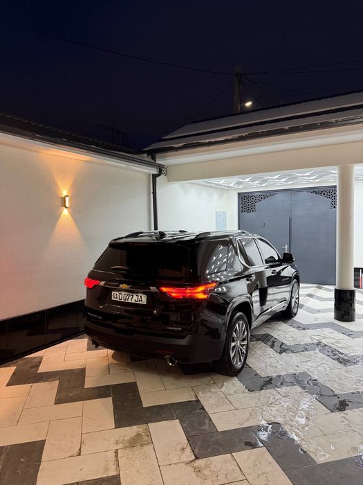 Travers sotilad kraska toza100%  15400km yurga xolati zor variyangayam