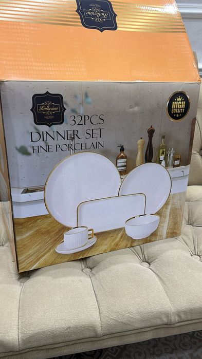 Продам сервиз 32 предмета на 6 персон