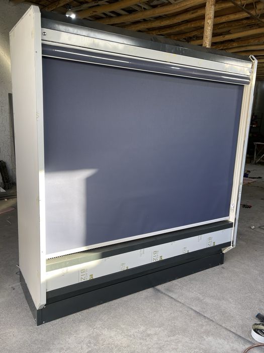 Витрина холодильник