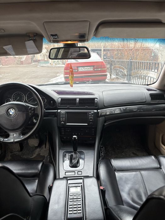 Продам BMW E38 в хорошем состоянии