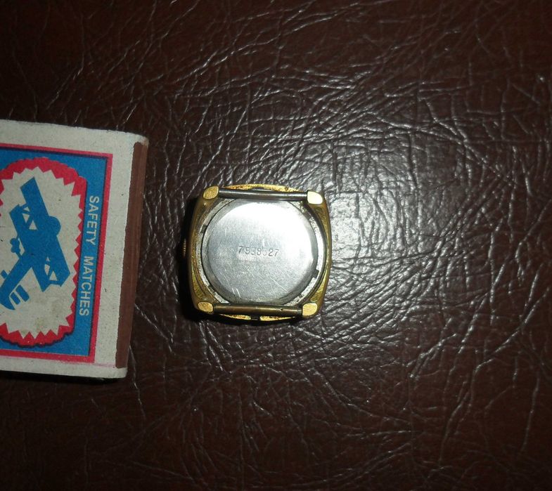 Часы наручные женские Заря, СССР