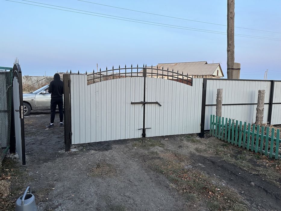 Ворота с устаровкой