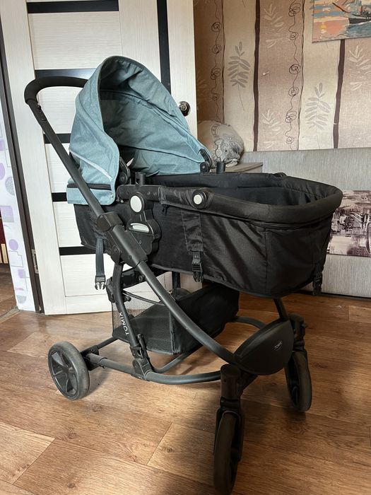 Коляска Tomix 25 тысяч