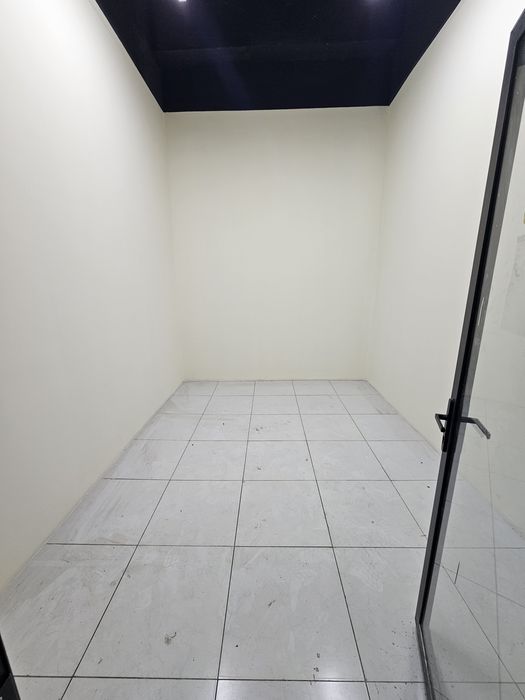 Stroy mart Ibn Sino 14 kv dokon , sklad uzumga  ofis