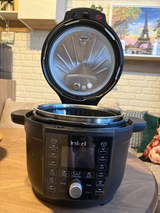 Промо намален до 09.09 Комбиниран мултикукър Instant Pot DUO CRISP ULTIMATE LID