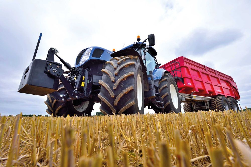 Агро гуми трактор 480/70R28 Traxion 70 Vredestein