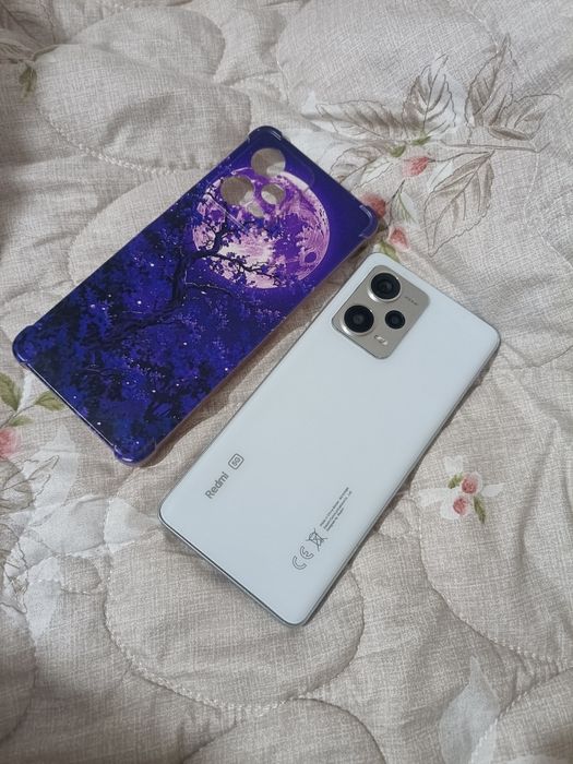 Продам телефон Redmi note 12+ 5G