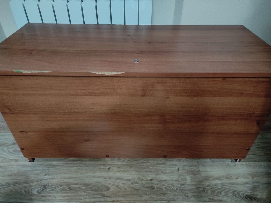 2 сундука на продажу