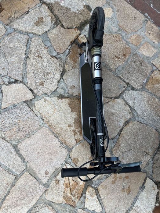 2 бр. Сгъваеми тротинетки с калъф за възрастни и деца