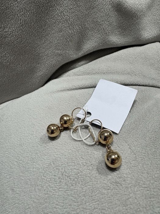 Продам золотые женские серьги