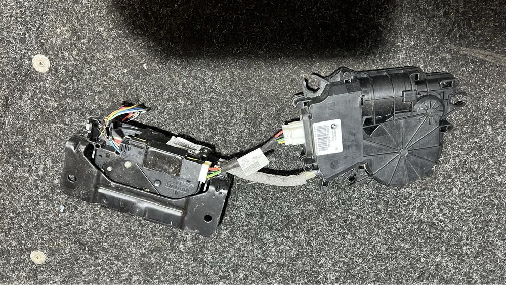 Broasca portbagaj bmw f25 f26