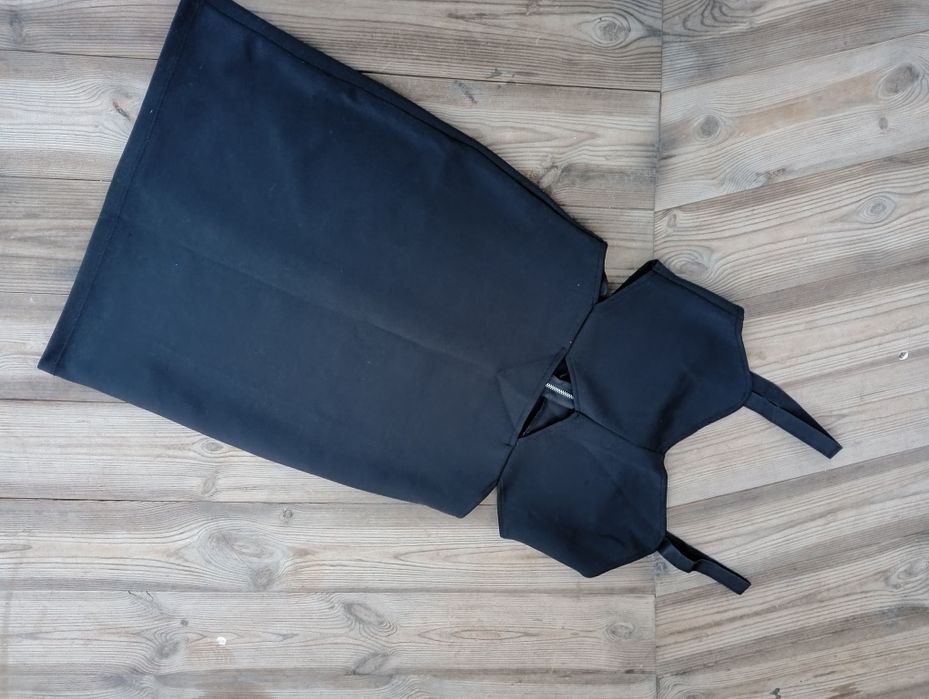 Платье H&M чёрное