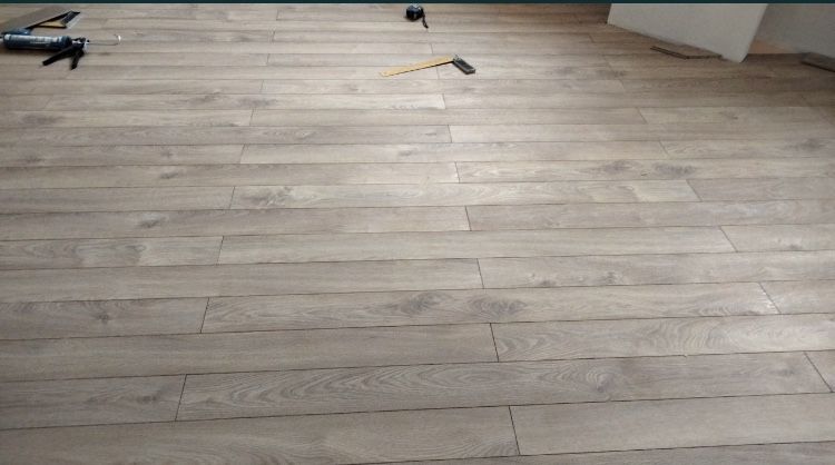 Укладка ламината