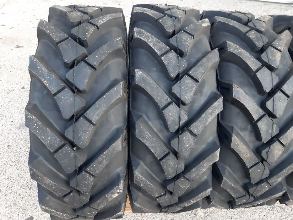 11.5/80-15.3 Bobcat JCB Cauciucuri noi de off-road incarcator garantie