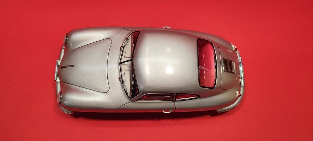 1:18 Porsche 356 coupe