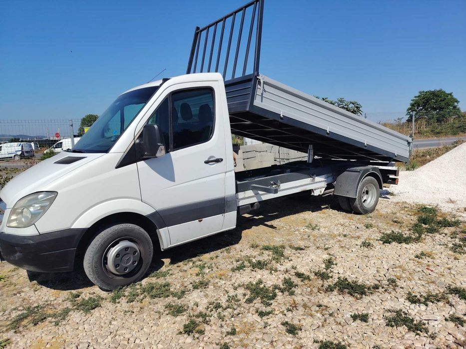 Транспортни услуги със тристранен самосвал 4м