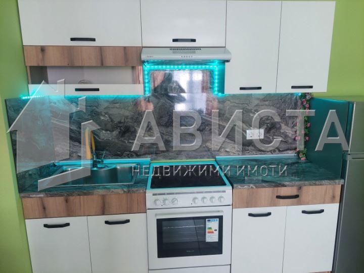 Дава се под наем Двустаен апартамент в София, Кръстова вада - 61 кв.м за 590 € - Снимка #1