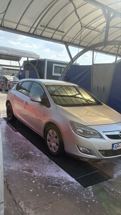 OPEL Astra 2010 — imagine 3
