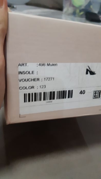 Босоножки на каблуке ILVI 39 размер