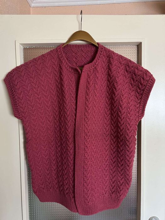 НОВИ! 100% чиста вълна дамски елеци