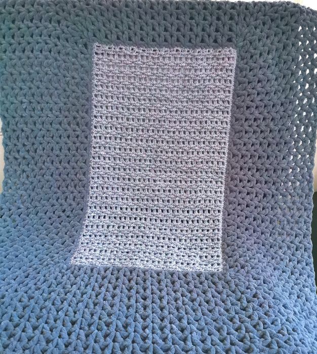 Плетено бебешко одеяло