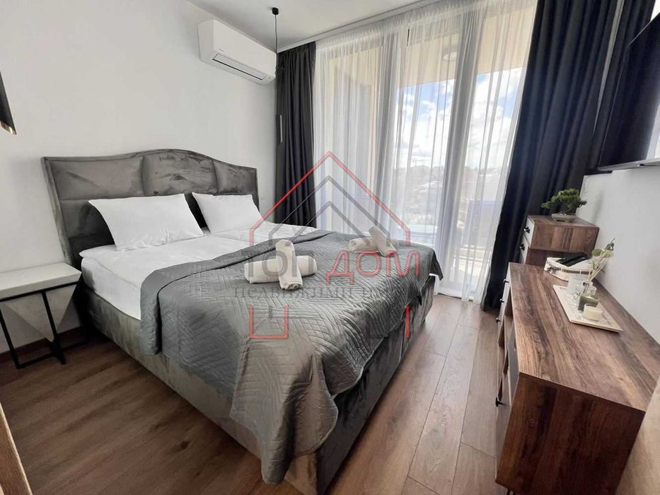 Дава се под наем Двустаен апартамент в к.к. Св.Св. Константин и Елена - 55 кв.м за 700 € - Снимка #9