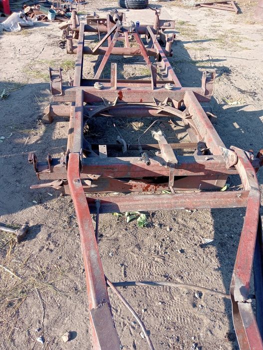 ПТС 4,рама на кругу